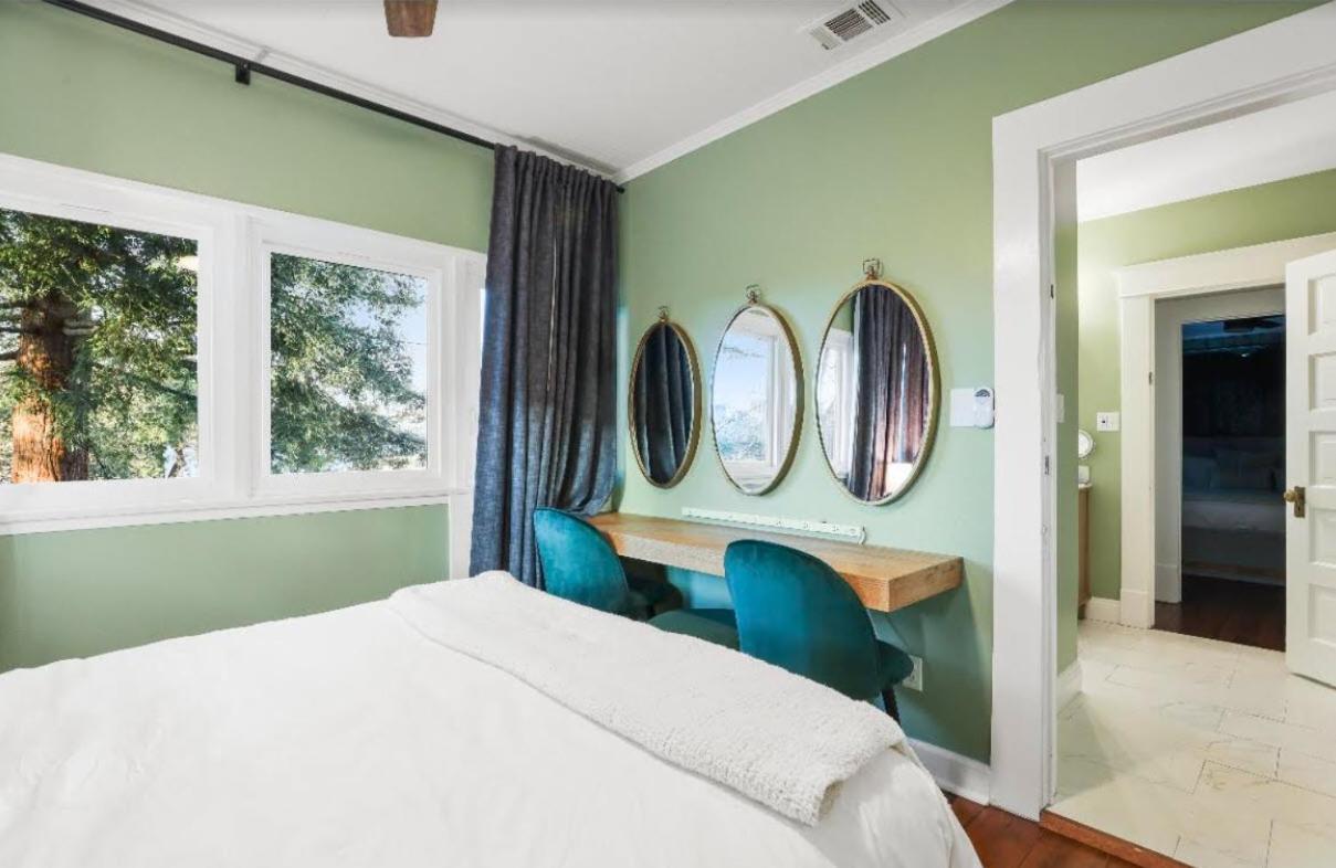 Grape Escape Inn & Suites Lodi Ngoại thất bức ảnh