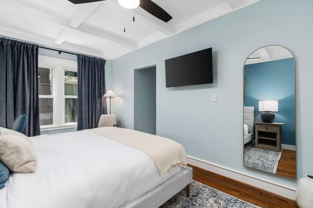 Grape Escape Inn & Suites Lodi Ngoại thất bức ảnh